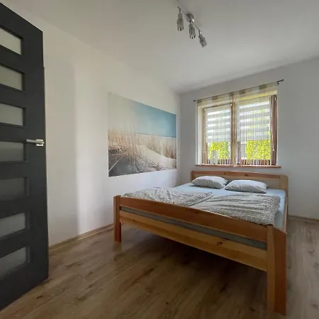 Blekit Lodge *