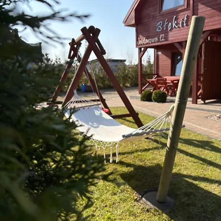 Blekit Lodge *