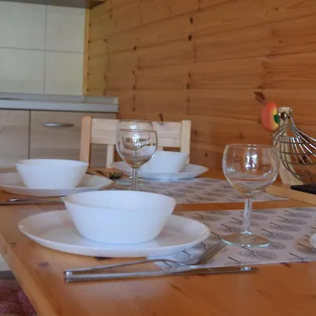 Lodge Blekit
